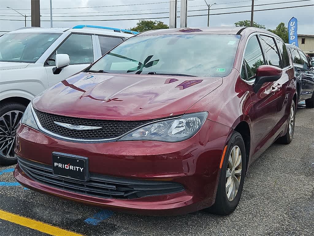 2017 Chrysler Pacifica Touring -
                  Chesapeake, VA