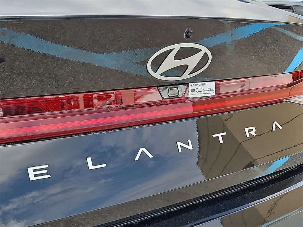 2024 Hyundai Elantra SEL 36
