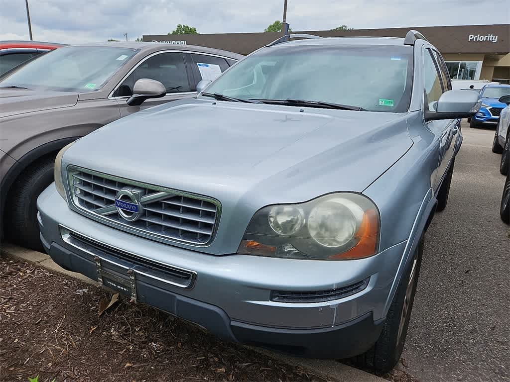 Thumbnail: 2011 Volvo XC90 - 1