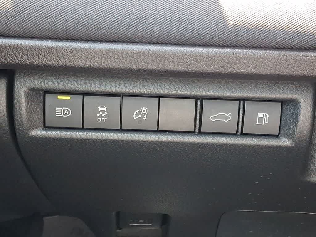 Thumbnail: 2025 Toyota Camry - 23