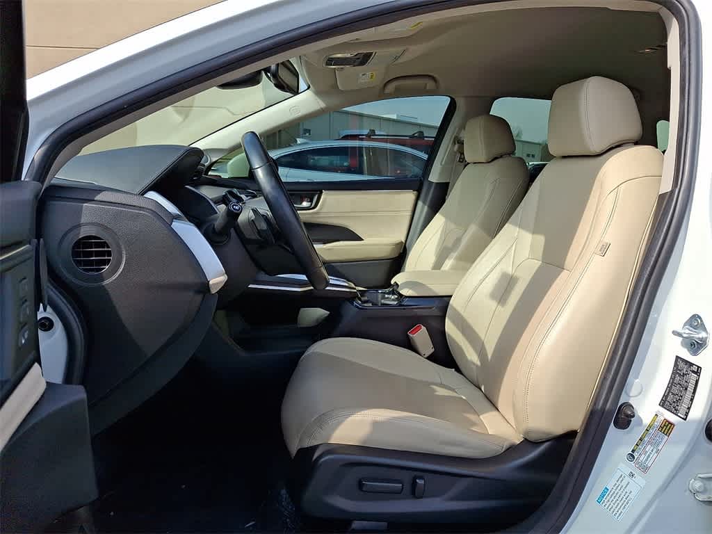 Thumbnail: 2018 Honda Clarity - 12