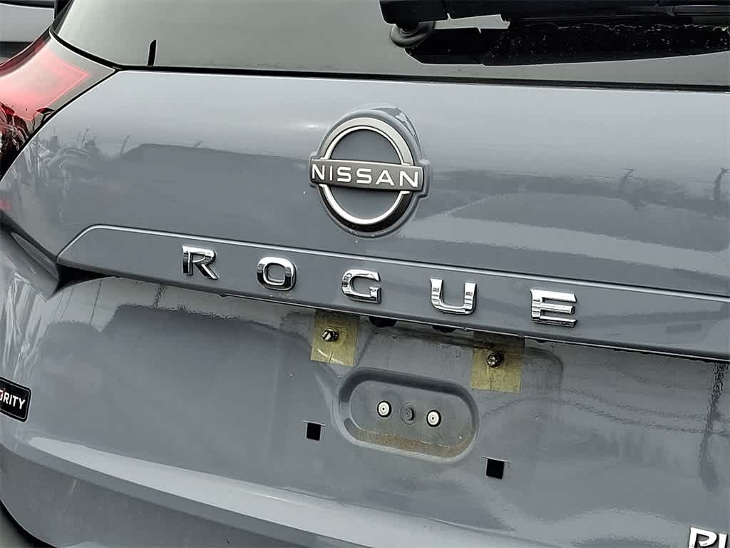 Thumbnail: 2023 Nissan Rogue - 5