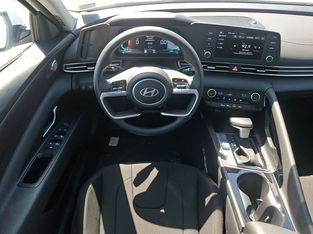 Thumbnail: 2026 Hyundai Elantra - 10