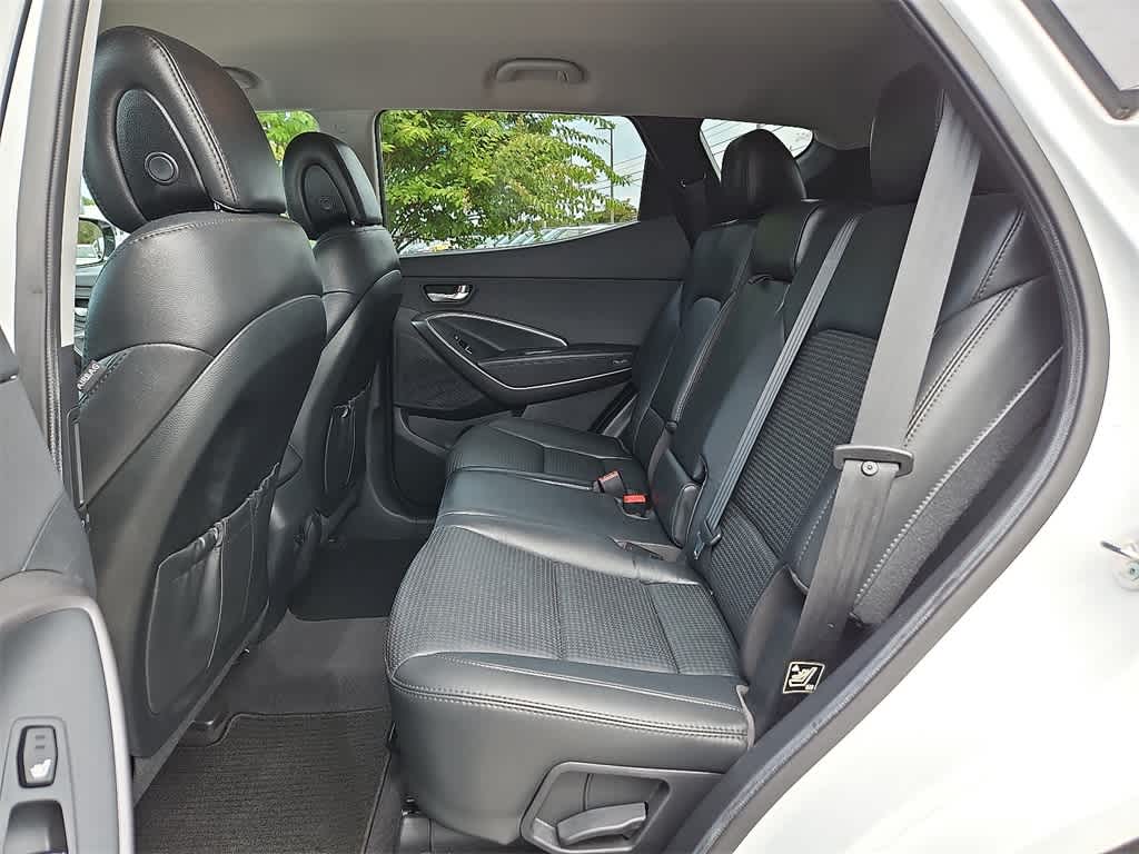 Thumbnail: 2013 Hyundai Santa Fe - 10