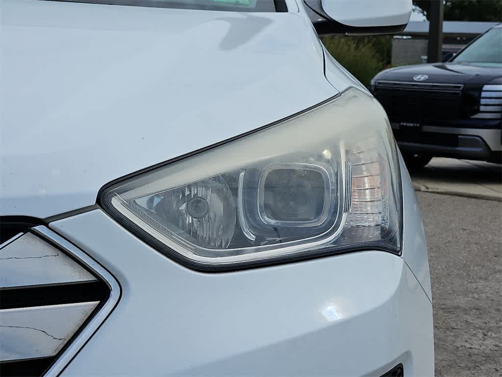 Thumbnail: 2013 Hyundai Santa Fe - 9