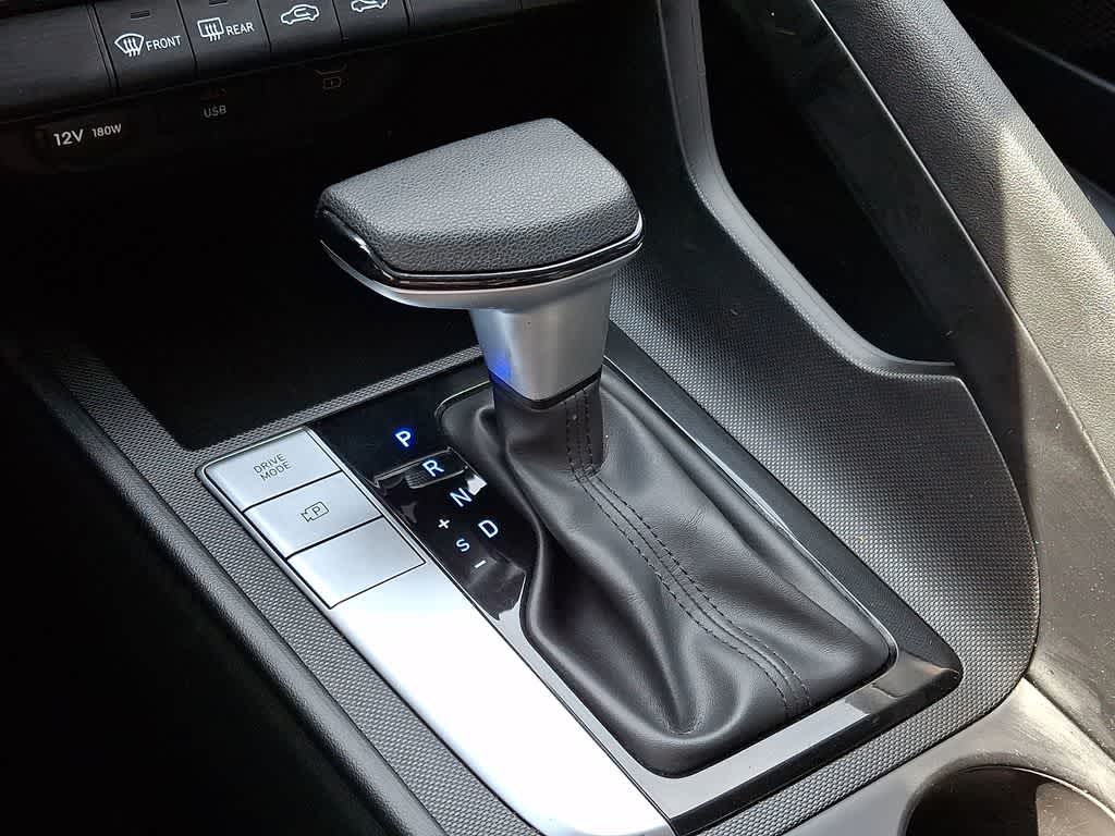 Thumbnail: 2024 Hyundai Elantra - 13