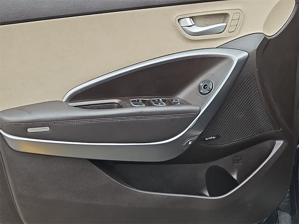 Thumbnail: 2018 Hyundai Santa Fe - 12