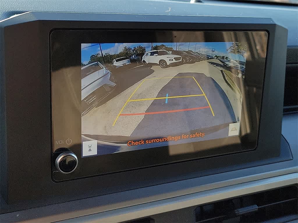 Thumbnail: 2024 Toyota Tacoma - 16