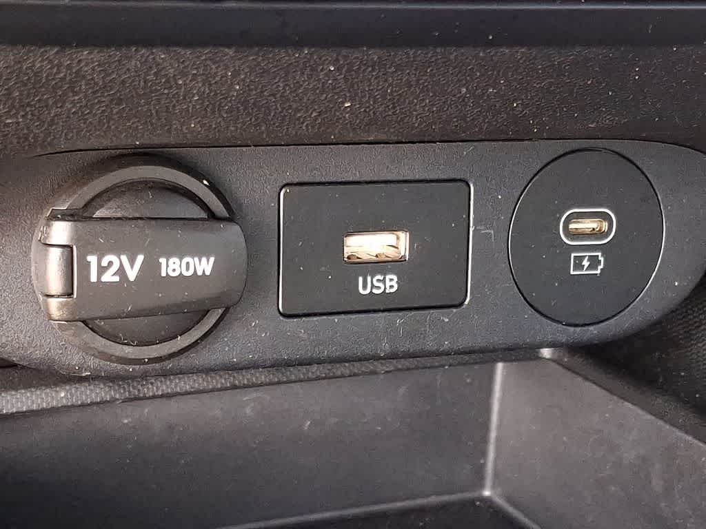 Thumbnail: 2024 Hyundai Elantra - 25