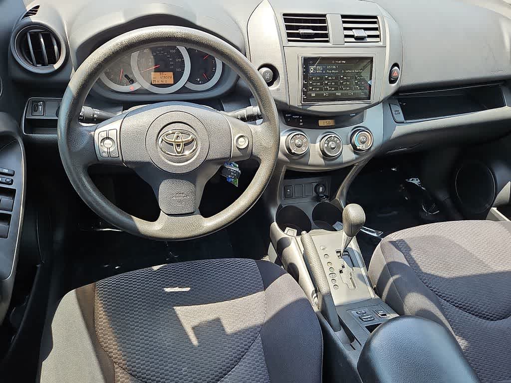 Thumbnail: 2010 Toyota RAV4 - 10