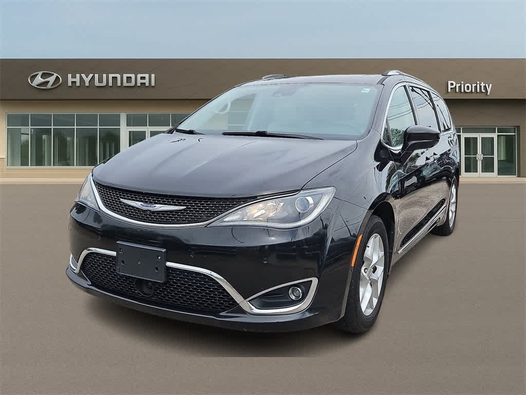 Used 2019 Chrysler Pacifica Touring L Plus Van Passenger Van