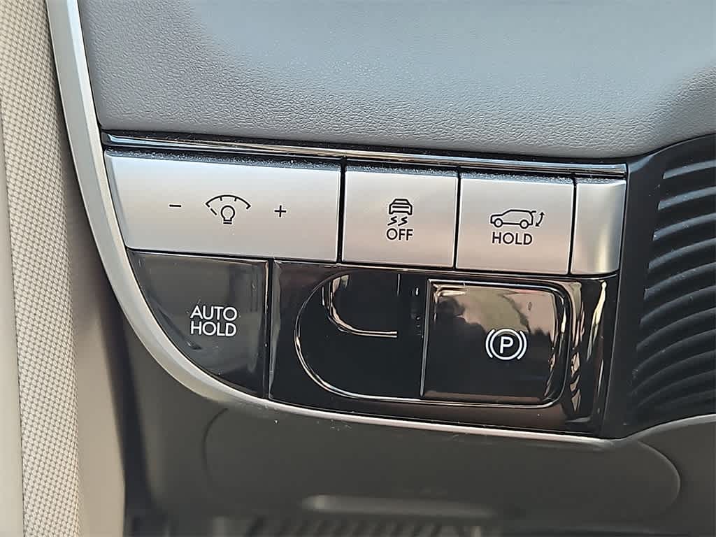 Thumbnail: 2023 Hyundai Ioniq 5 - 24