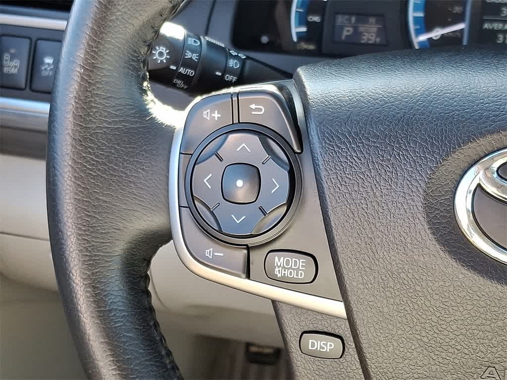 Thumbnail: 2014 Toyota Camry - 18