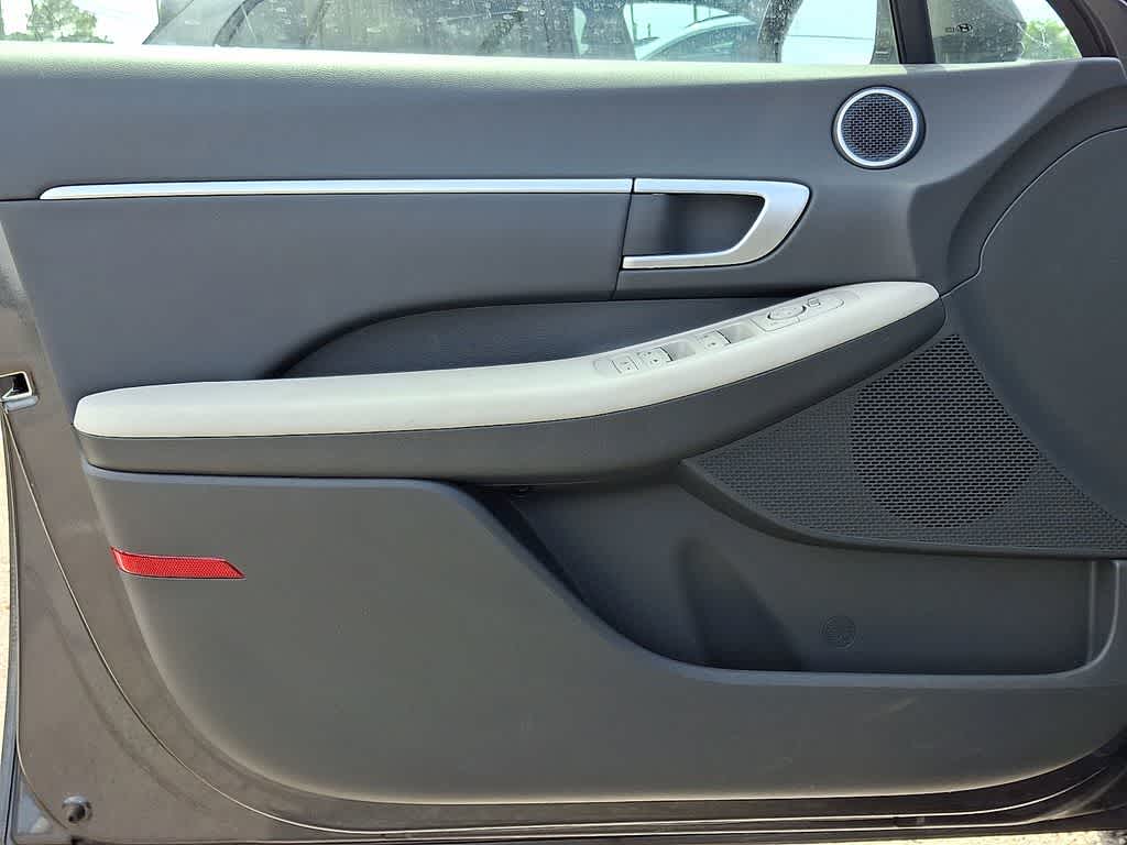 Thumbnail: 2025 Hyundai Sonata - 12