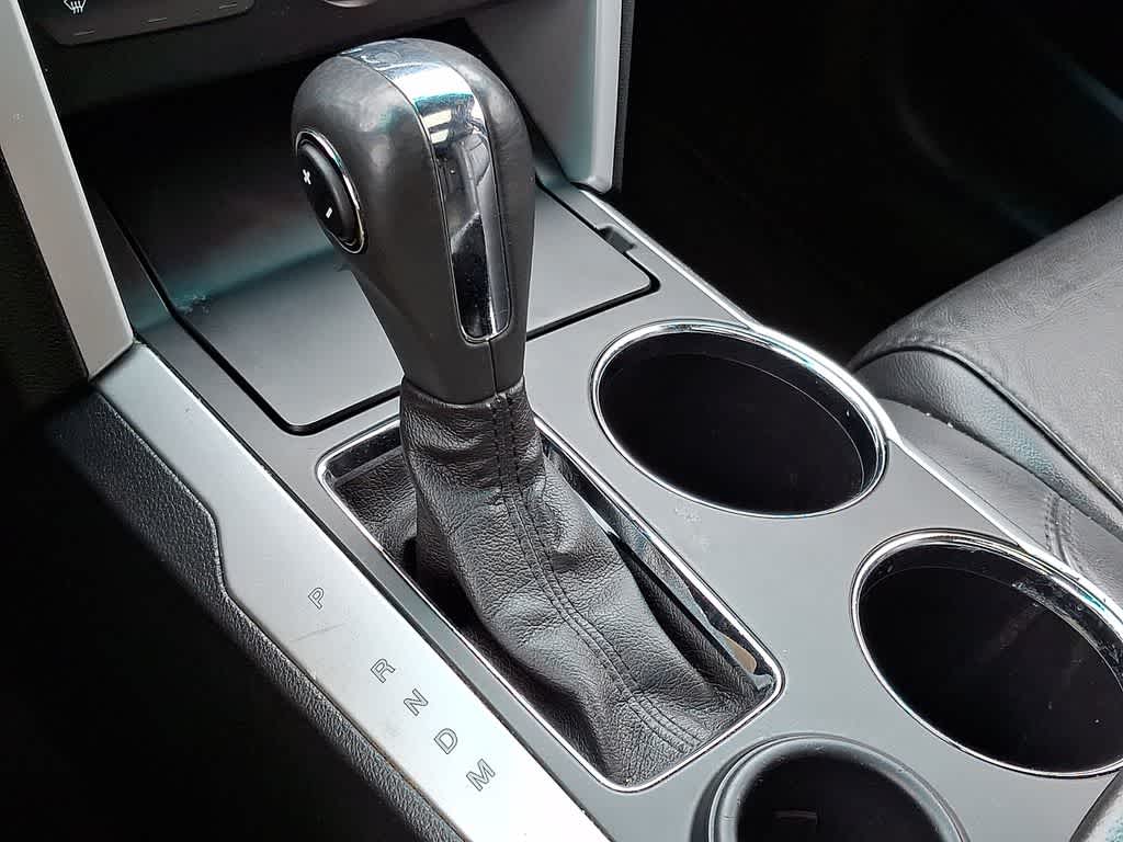 Thumbnail: 2013 Ford Explorer - 15