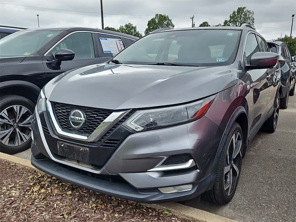 Thumbnail: 2020 Nissan Rogue Sport - 1