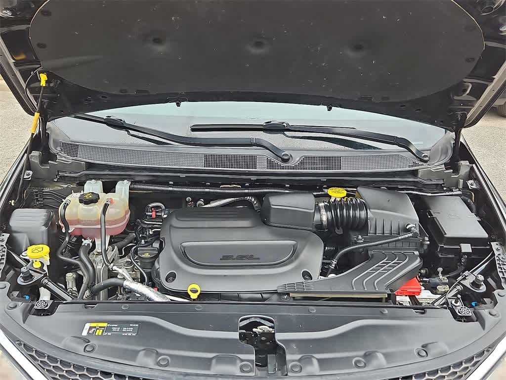 Thumbnail: 2019 Chrysler Pacifica - 30