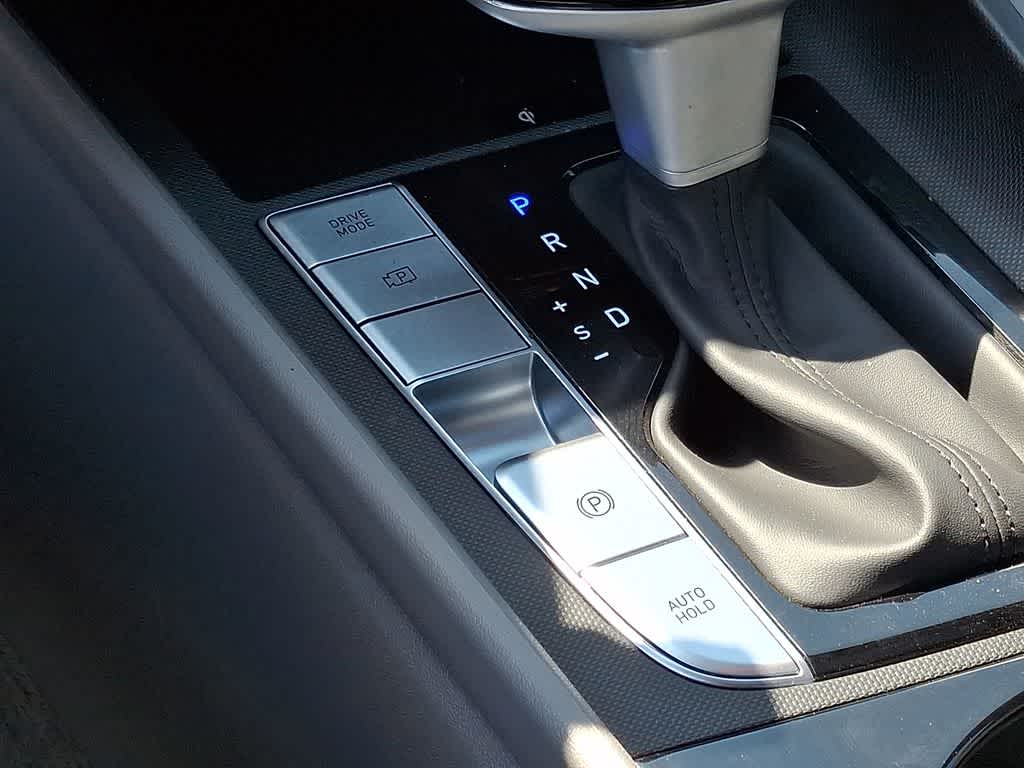 Thumbnail: 2025 Hyundai Elantra - 24