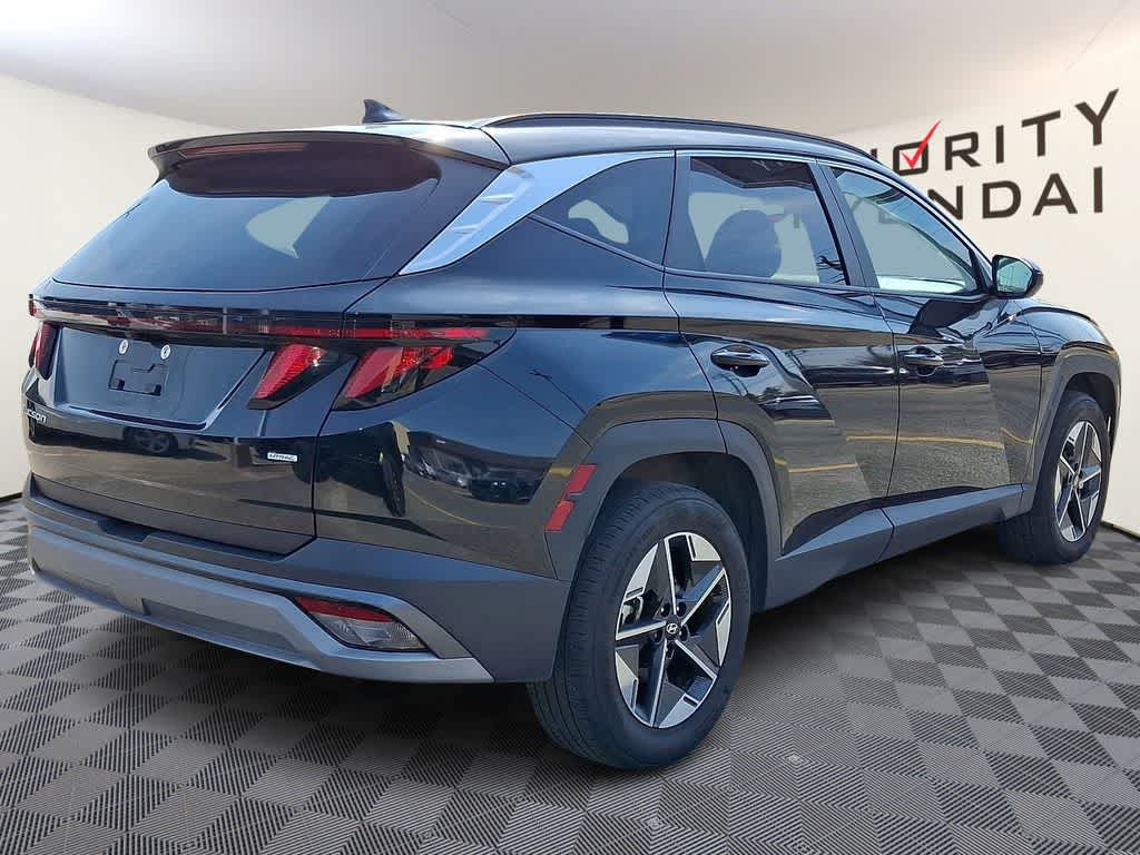 Thumbnail: 2025 Hyundai Tucson - 4