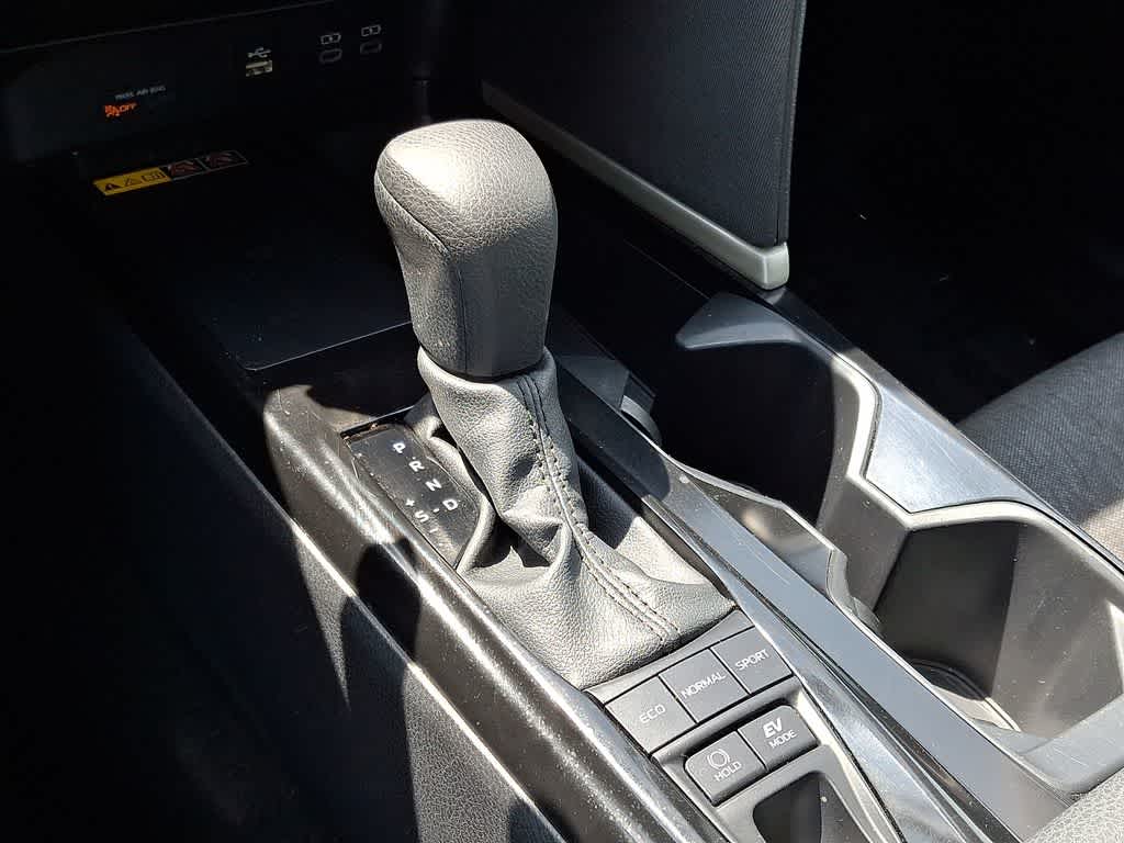 Thumbnail: 2025 Toyota Camry - 14