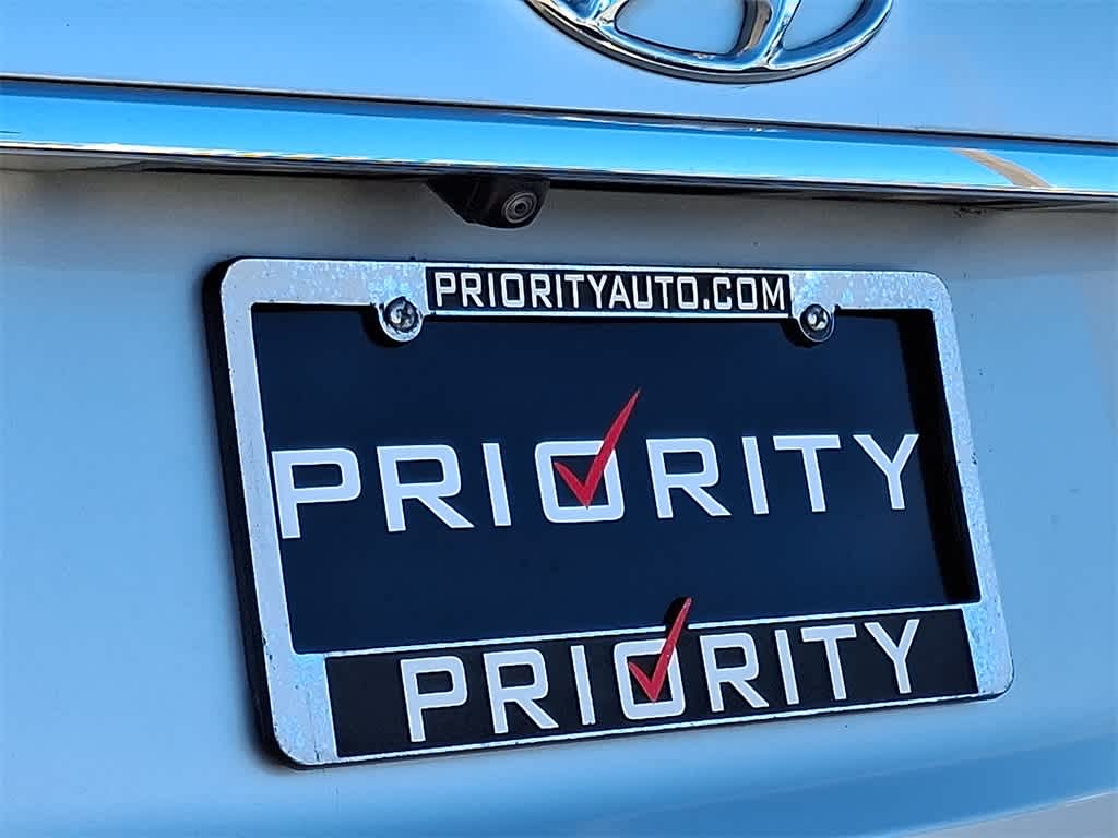 Thumbnail: 2016 Hyundai Santa Fe - 31