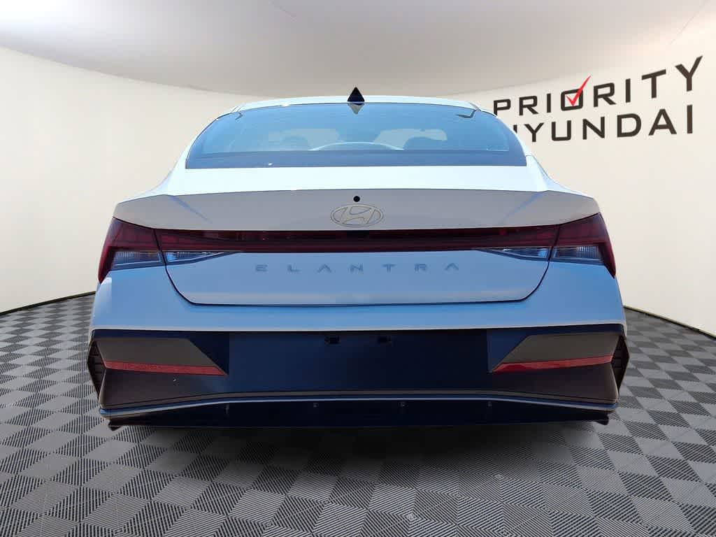 Thumbnail: 2025 Hyundai Elantra - 5