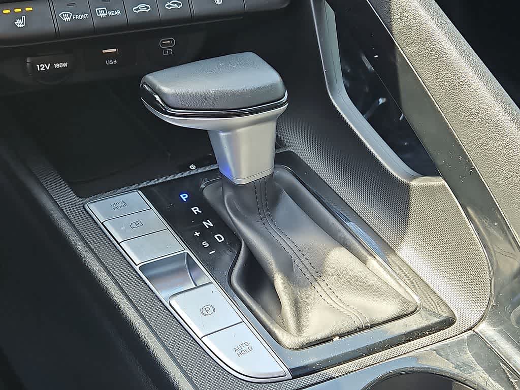 Thumbnail: 2024 Hyundai Elantra - 16