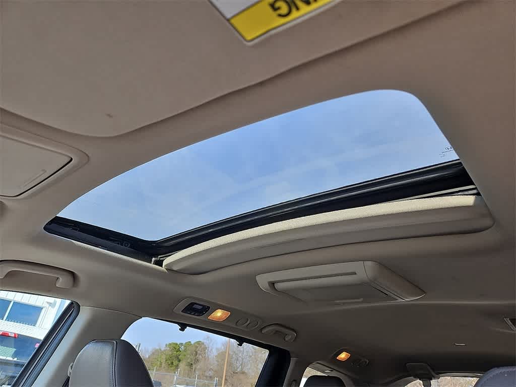 Thumbnail: 2015 Honda Odyssey - 14