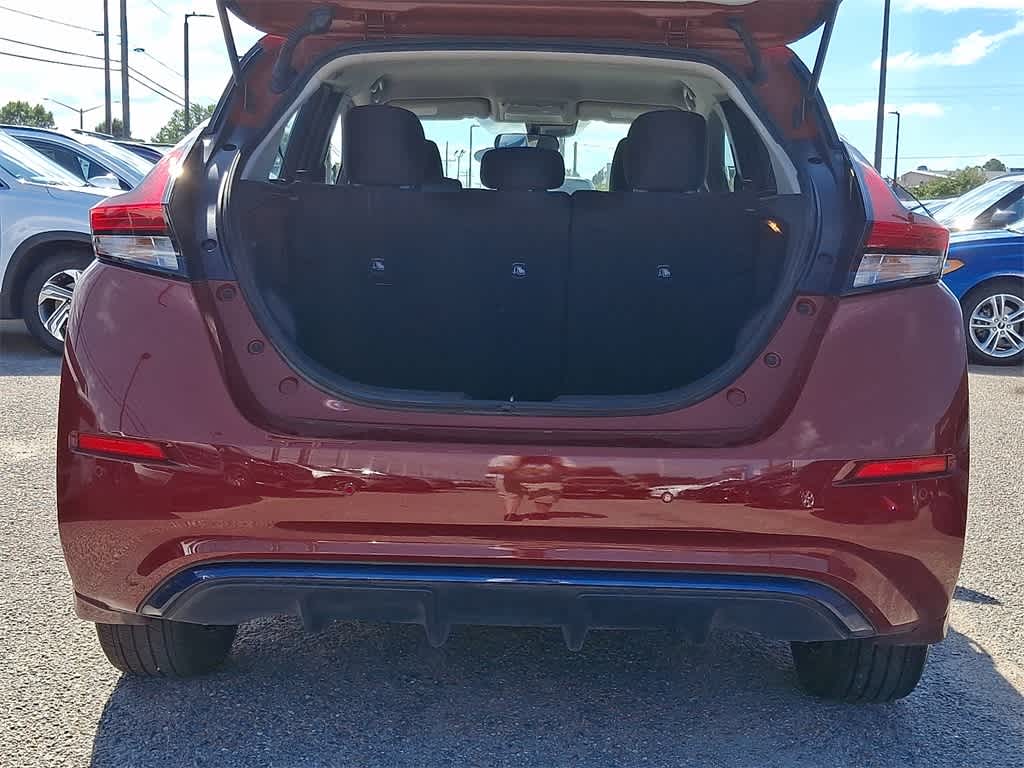 Thumbnail: 2022 Nissan Leaf - 28