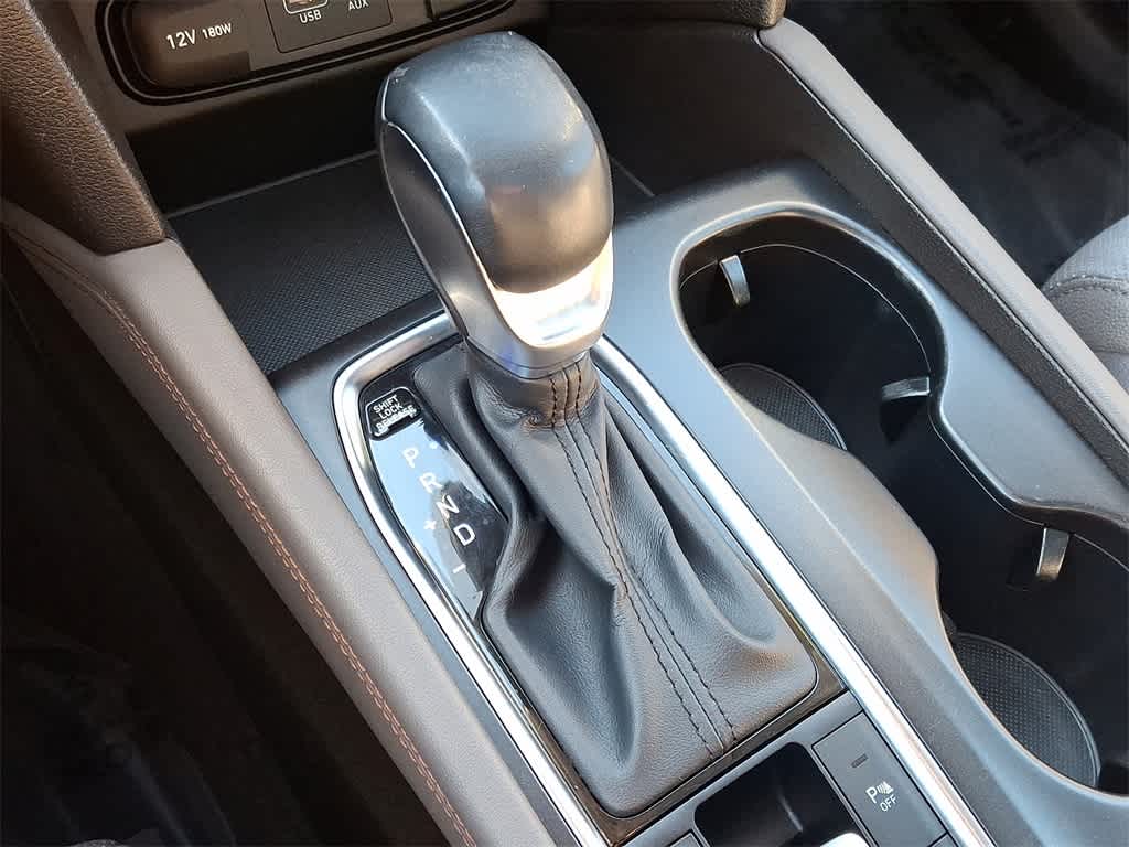 Thumbnail: 2019 Hyundai Santa Fe - 15