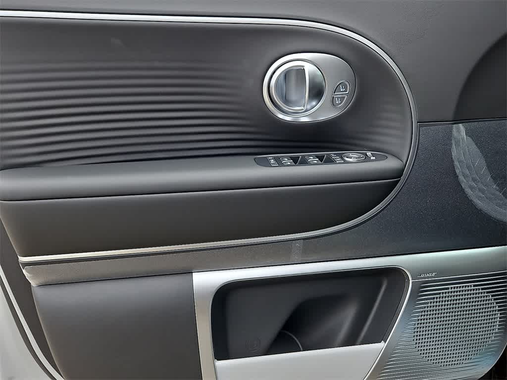 2026 Hyundai Ioniq Limited 10