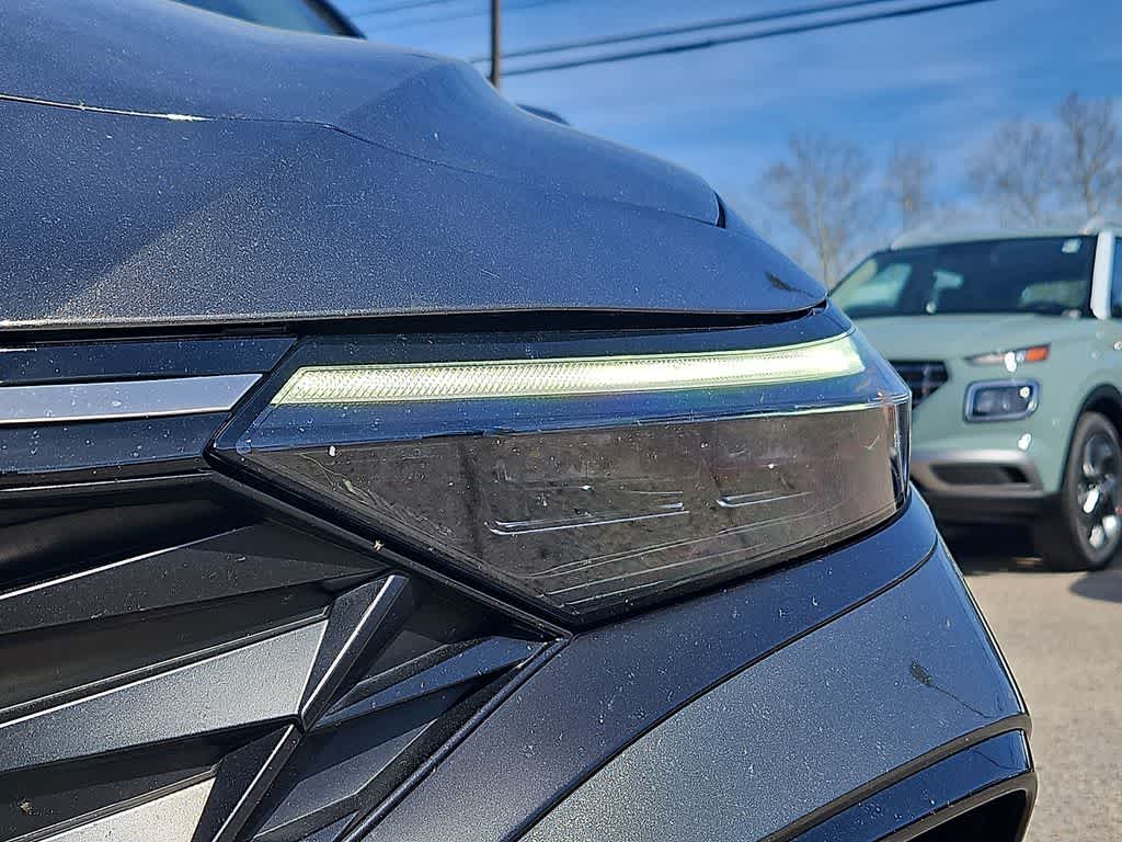 Thumbnail: 2024 Hyundai Elantra - 9