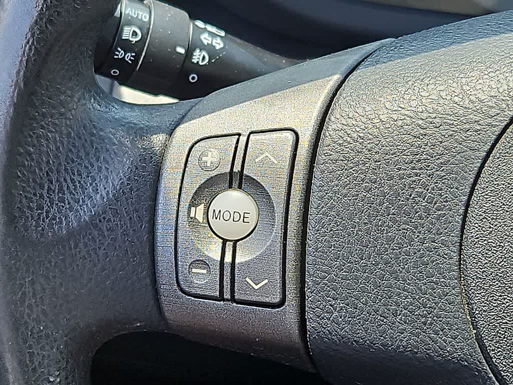 Thumbnail: 2010 Toyota RAV4 - 20