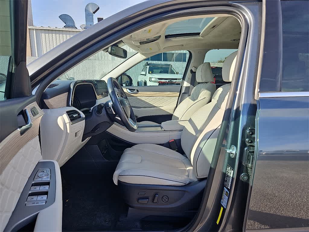 Thumbnail: 2022 Hyundai Palisade - 12