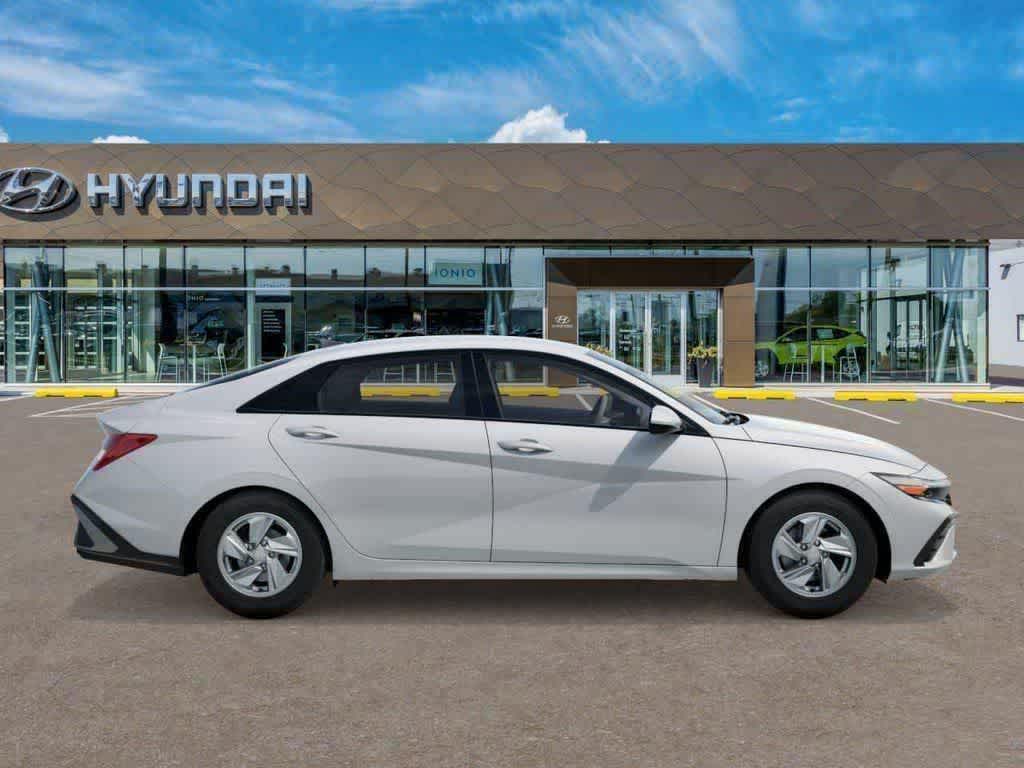Thumbnail: 2026 Hyundai Elantra - 14