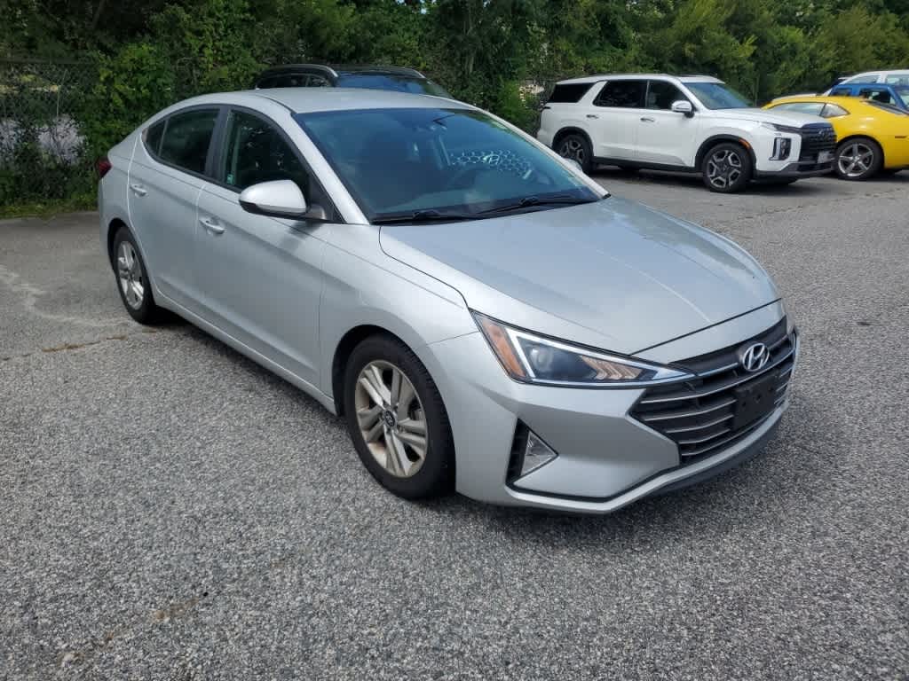 Thumbnail: 2019 Hyundai Elantra - 3
