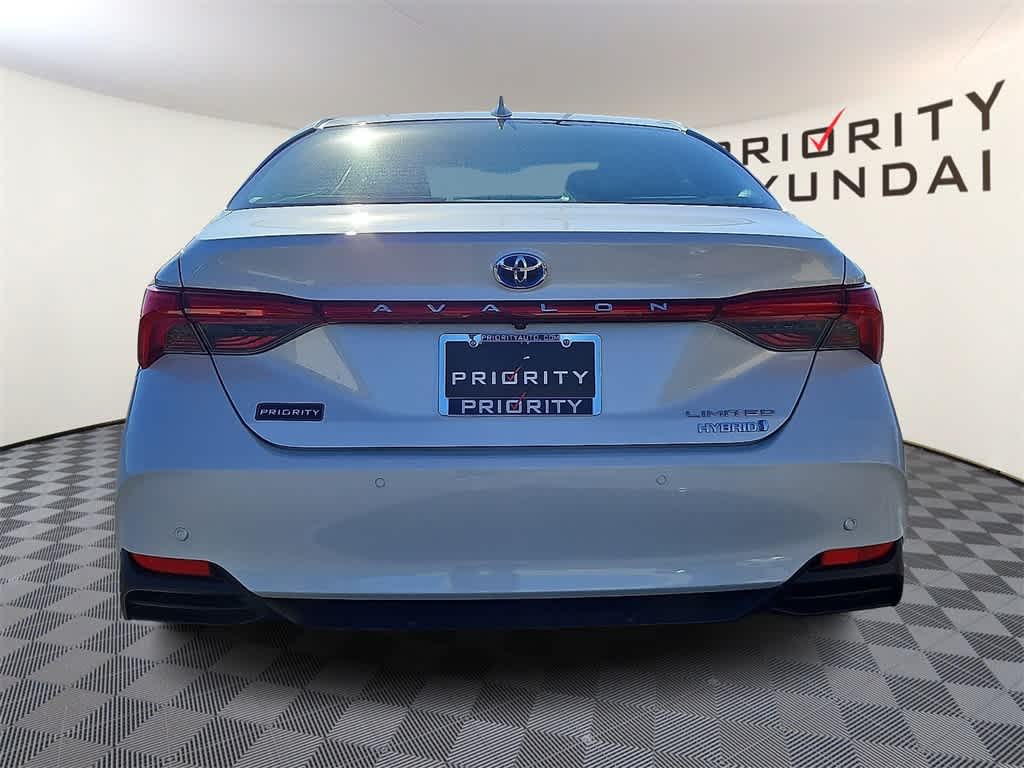 Thumbnail: 2020 Toyota Avalon - 5