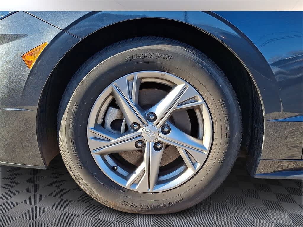 Thumbnail: 2023 Hyundai Sonata - 7