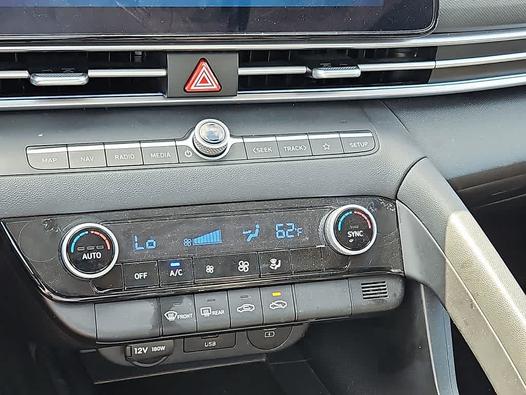 Thumbnail: 2024 Hyundai Elantra - 15