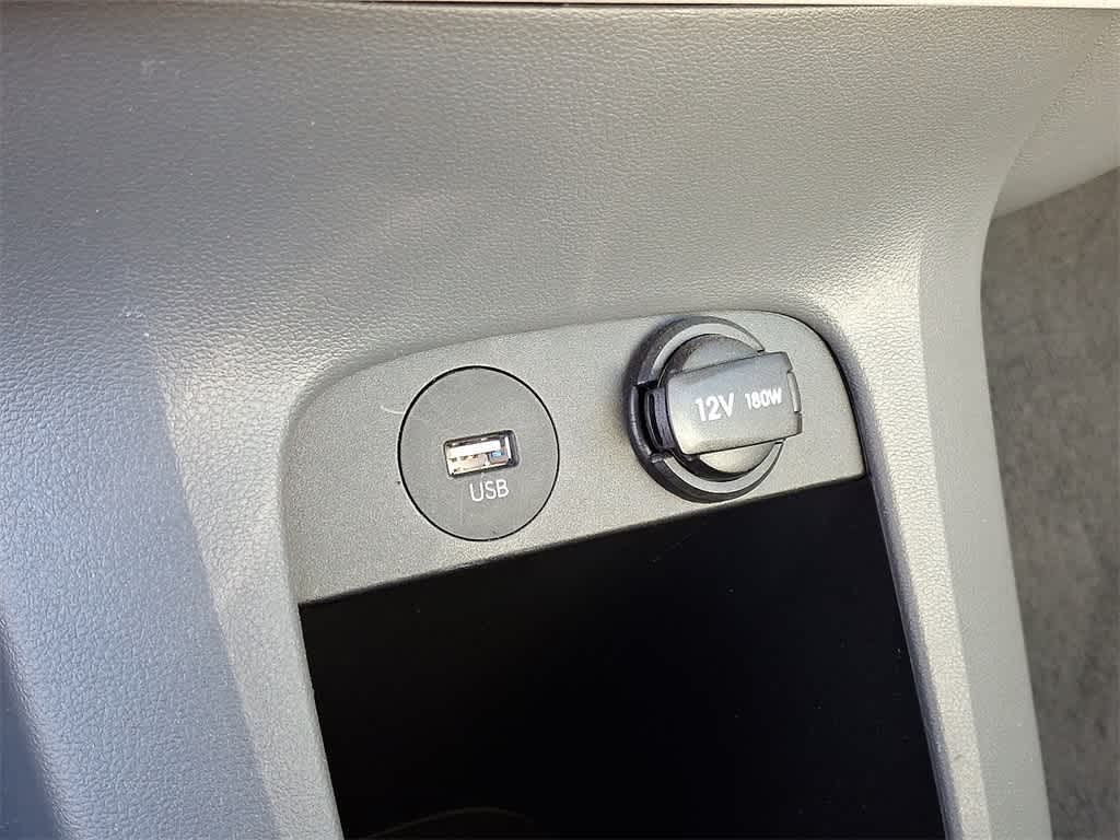 Thumbnail: 2023 Hyundai Ioniq 5 - 25