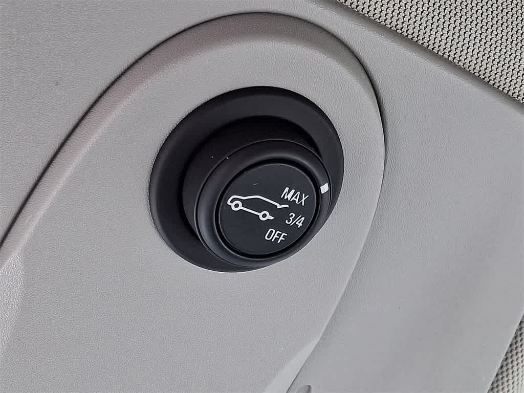 Thumbnail: 2014 Chevrolet Equinox - 27