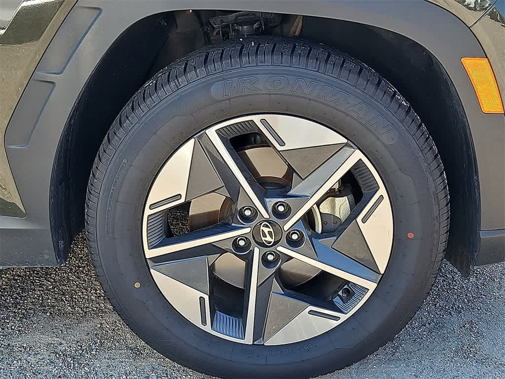 Thumbnail: 2025 Hyundai Tucson - 4