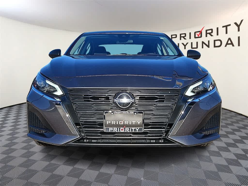 Thumbnail: 2024 Nissan Altima - 2