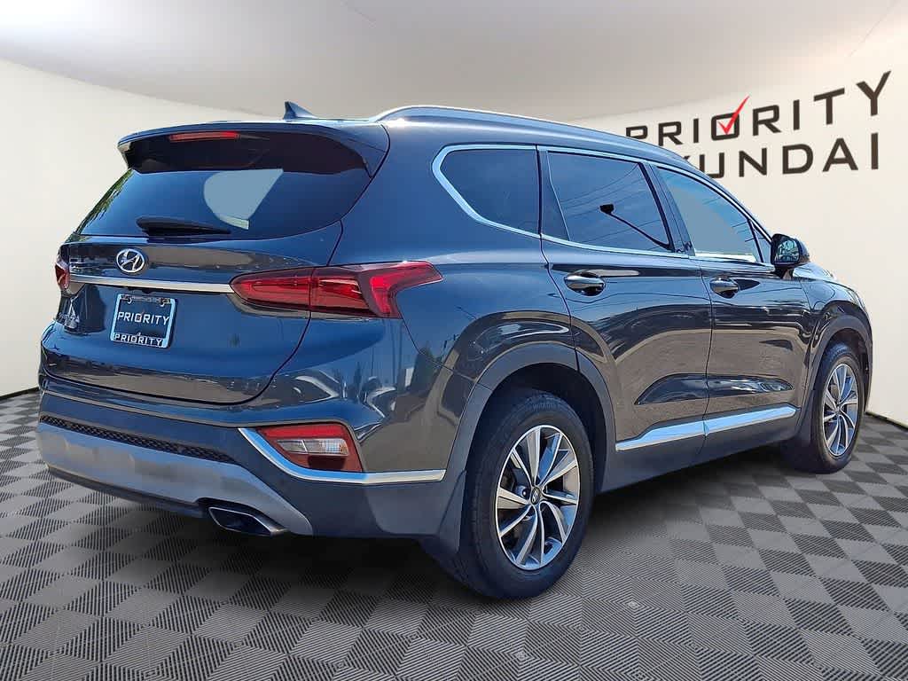 Thumbnail: 2020 Hyundai Santa Fe - 4