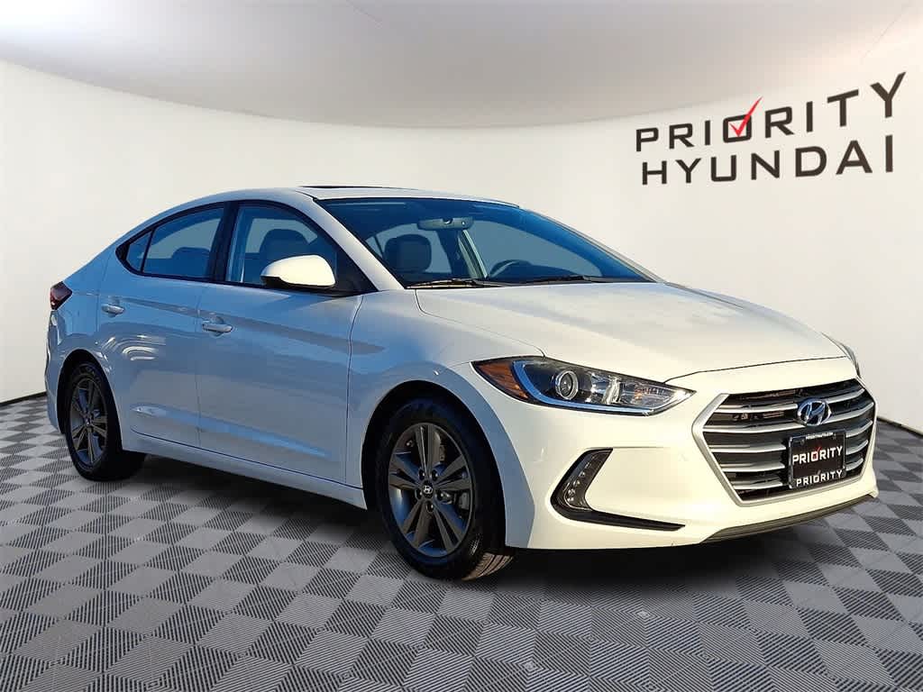Thumbnail: 2018 Hyundai Elantra - 3