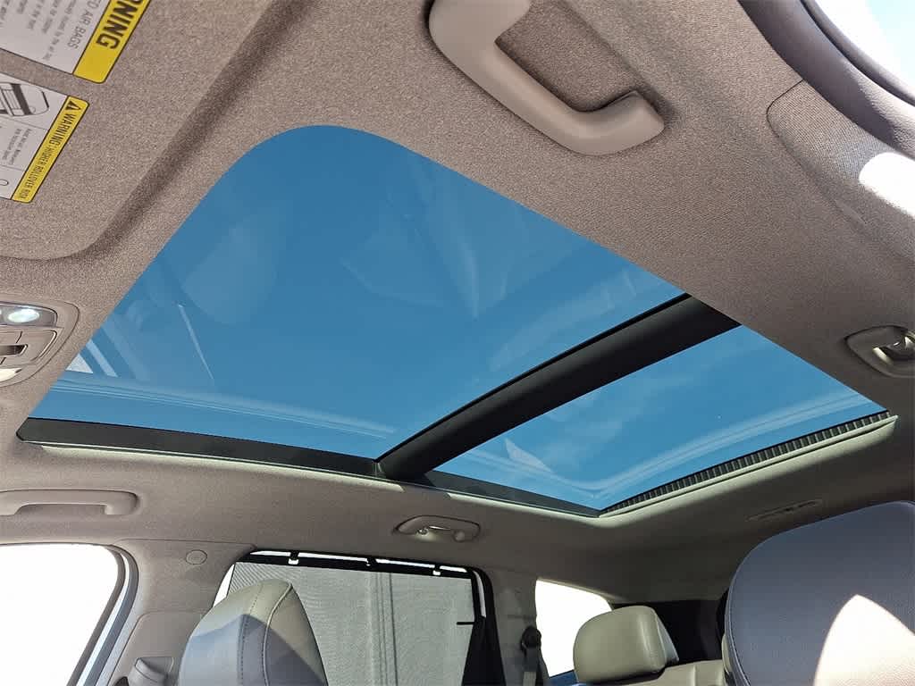 Thumbnail: 2019 Hyundai Santa Fe - 14