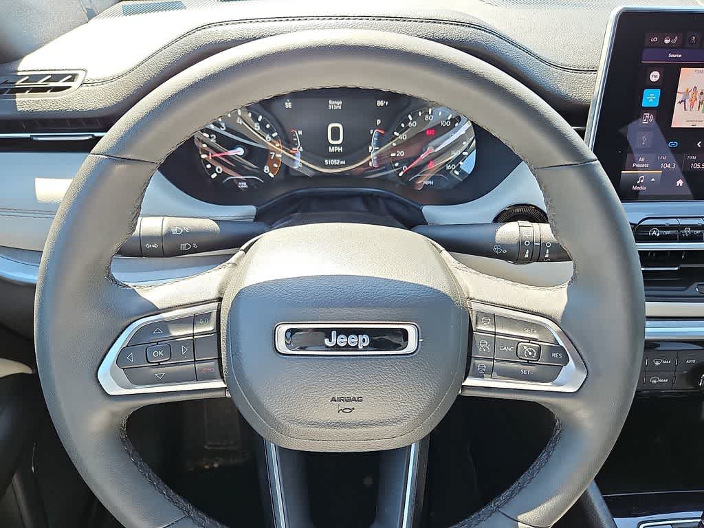 Thumbnail: 2025 Jeep Compass - 17