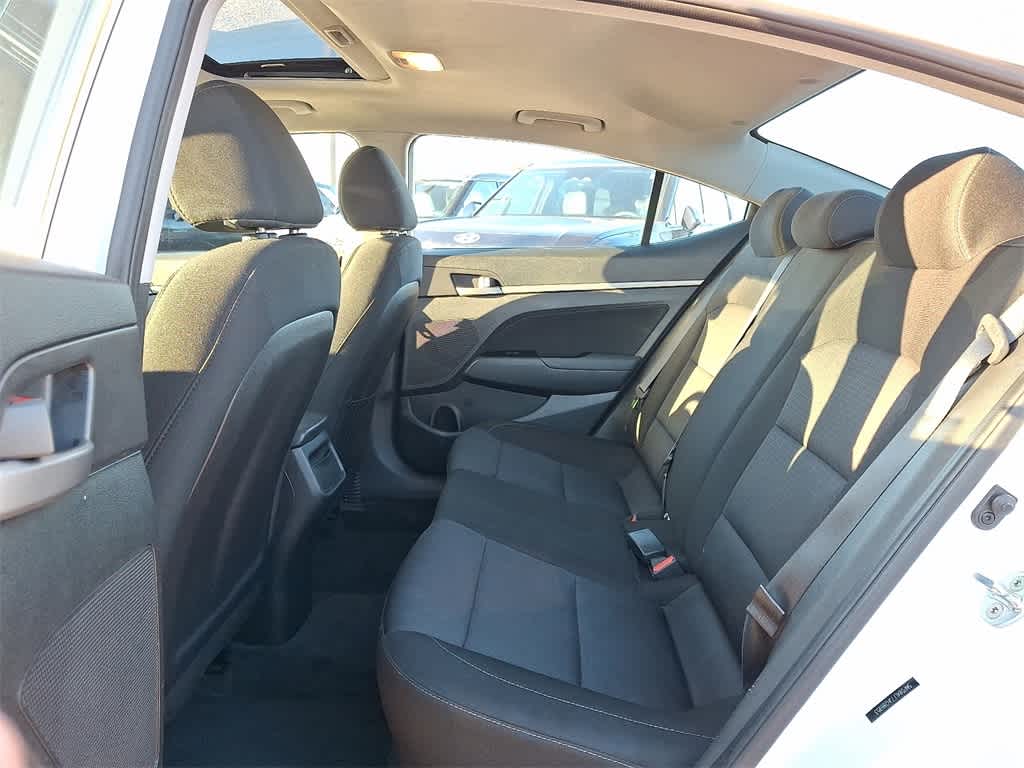 Thumbnail: 2018 Hyundai Elantra - 10