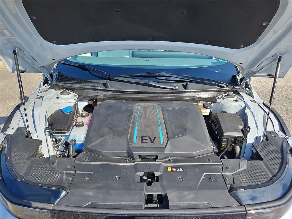 Thumbnail: 2023 Hyundai Ioniq 5 - 29