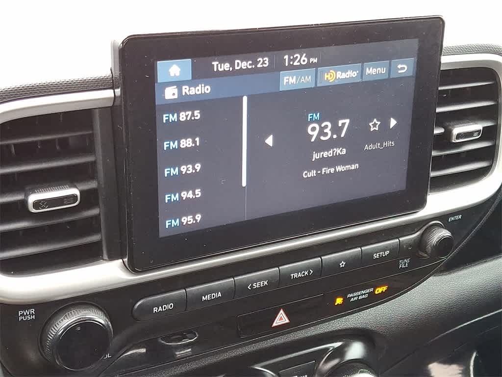 Thumbnail: 2023 Hyundai Venue - 14